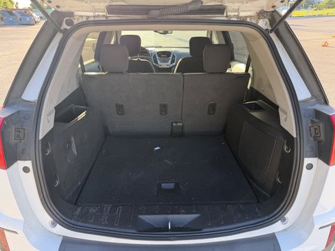 Used 2017 GMC Terrain SLE FWD image 11