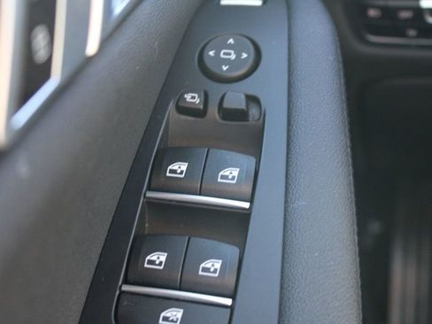 Used 2020 BMW X5 xDrive40i w/ Premium Package AWD/4WD image 29
