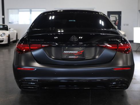 Used 2023 Mercedes-Benz Maybach S 680 4MATIC w/ Manufaktur Leather Package image 5