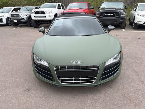 Used 2011 Audi R8 V10 AWD/4WD image 2