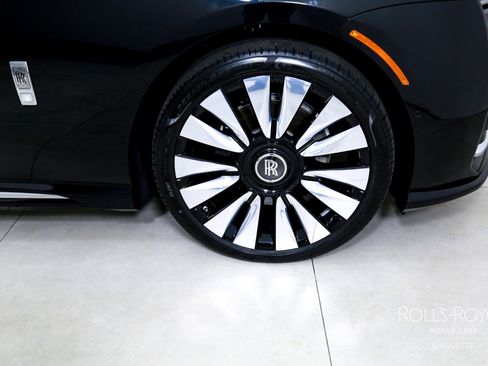 Used 2025 Rolls-Royce Spectre w/ Spectre Launch Package image 33