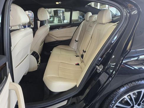 Used 2017 BMW 530i image 12