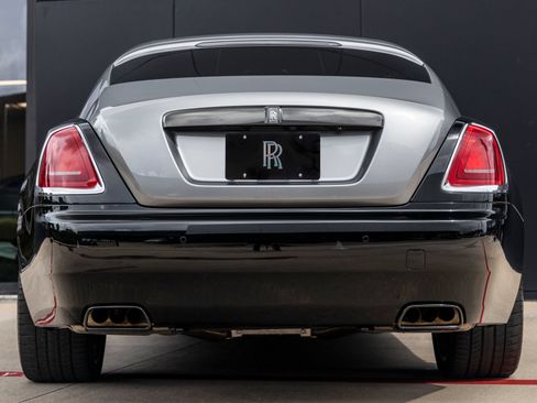 Used 2018 Rolls-Royce Wraith RWD image 10