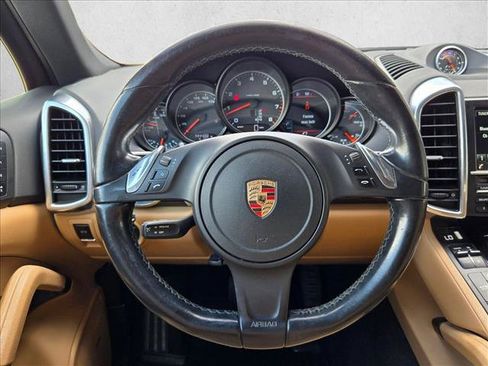 Used 2014 Porsche Cayenne Platinum Edition AWD/4WD image 13