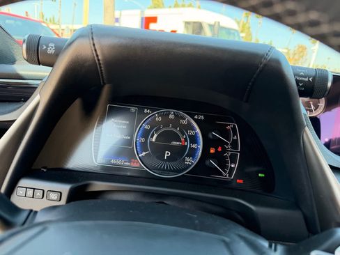Used 2021 Lexus ES 350 w/ Premium Package FWD image 16