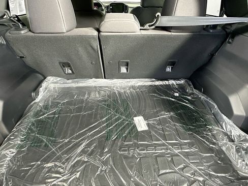 New 2026 Subaru Crosstrek 2.0i Premium image 30