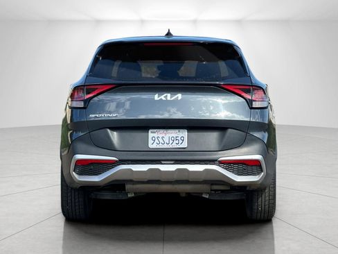 Used 2023 Kia Sportage LX image 4
