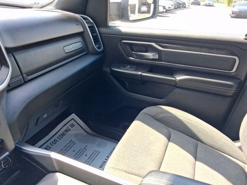 Used 2019 RAM 1500 Big Horn AWD/4WD image 21