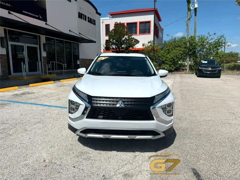 Used 2025 Mitsubishi Eclipse Cross SE AWD/4WD image 2