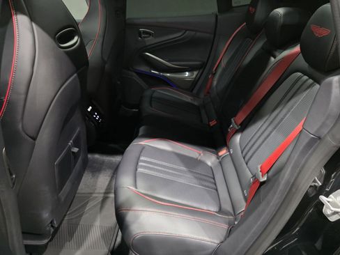 Used 2025 Aston Martin DBX 707 image 19