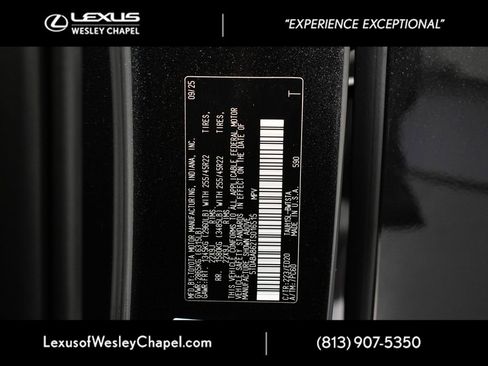 Used 2026 Lexus TX 500h AWD w/ Technology Package image 39