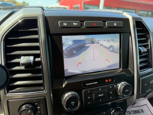 Used 2020 Ford F250 XLT image 10