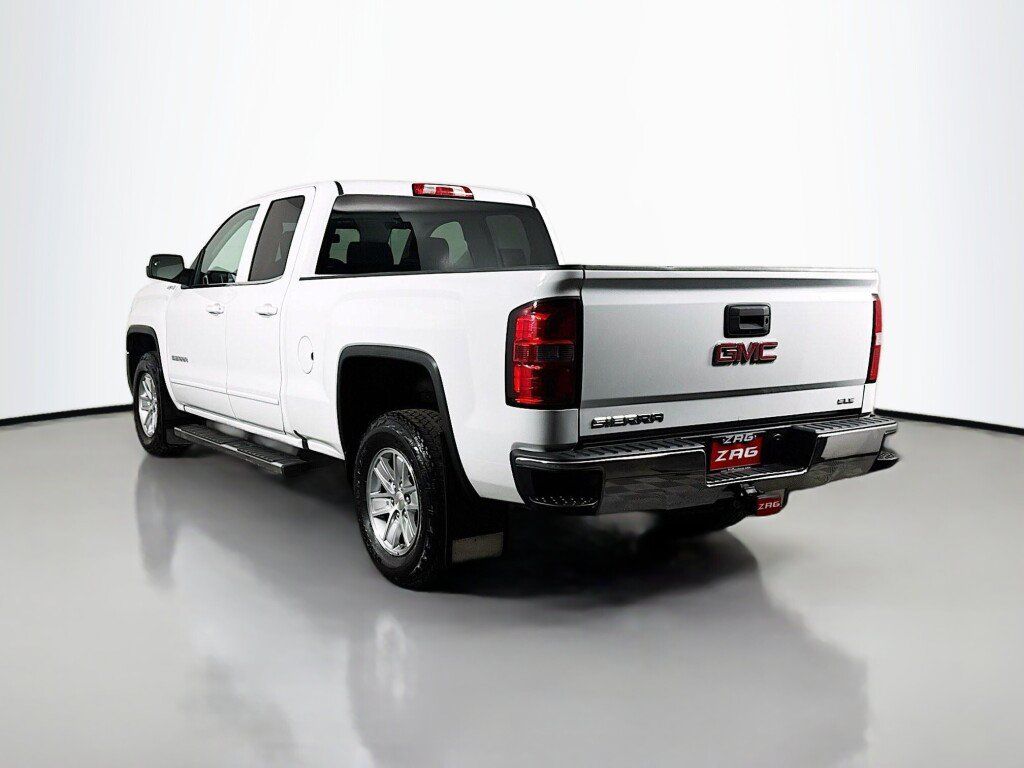 Used 2017 GMC Sierra 1500 SLE AWD/4WD image 3