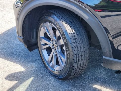 Certified 2023 Ford Explorer XLT w/ Equipment Group 202A AWD/4WD image 35