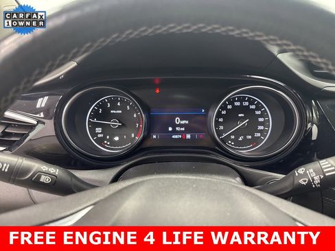 Used 2021 Buick Encore GX Essence image 13