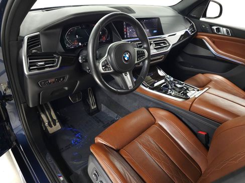 Used 2019 BMW X5 xDrive40i w/ M Sport Package AWD/4WD image 16