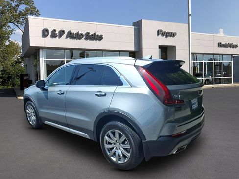 Used 2023 Cadillac XT4 Premium Luxury FWD image 3