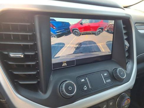 Certified 2023 GMC Acadia SLT AWD/4WD image 26