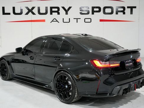 Used 2024 BMW M3 Competition w/ Executive Package image 3