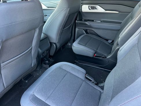 New 2026 Ford Explorer Active image 9