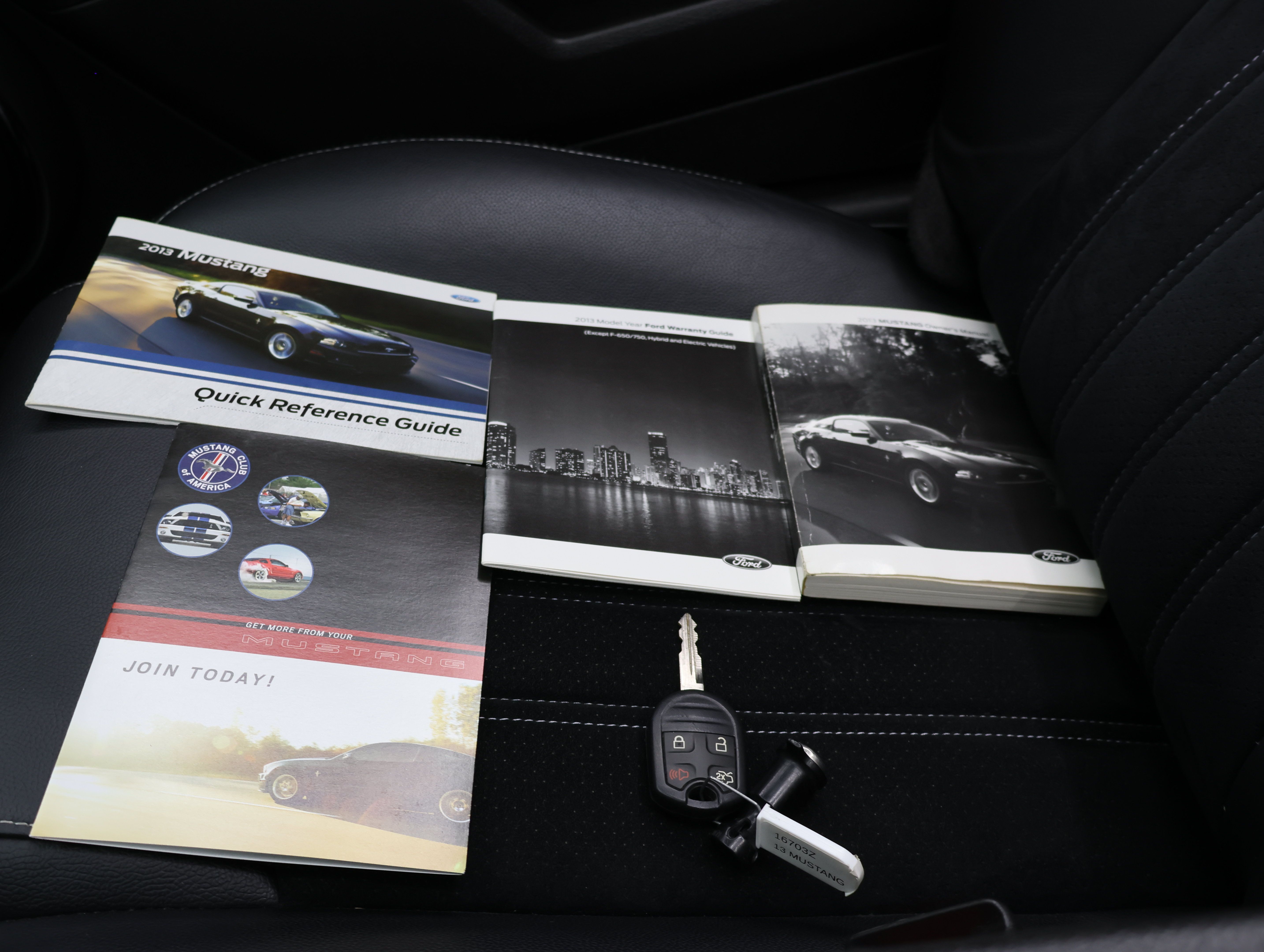 Used 2013 Ford Mustang GT Premium RWD image 53