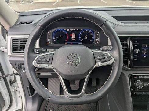 Used 2021 Volkswagen Atlas SEL AWD/4WD image 13