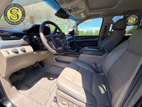Used 2019 Chevrolet Tahoe LT image 12