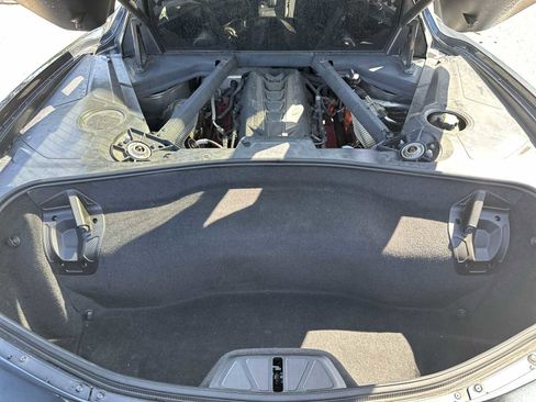 Used 2020 Chevrolet Corvette Stingray Preferred Cpe w/ 2LT Preferred Equipment Group RWD image 25