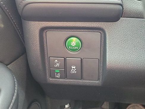 Certified 2021 Honda HR-V EX-L image 18