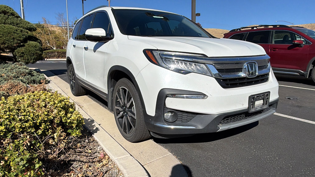 Used 2022 Honda Pilot Elite image 1