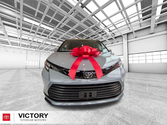 New 2026 Toyota Sienna XLE Woodland Edition AWD/4WD image 10