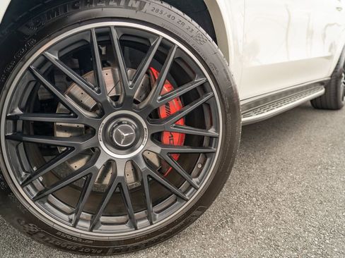 Used 2023 Mercedes-Benz GLS 63 AMG 4MATIC image 3