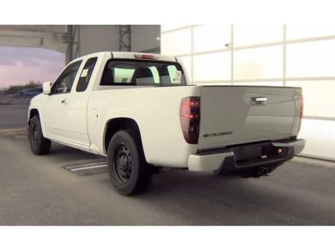 Used 2011 Chevrolet Colorado W/T RWD image 4