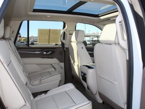 Used 2022 GMC Yukon Denali w/ Max Trailering Package image 22