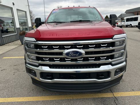 Used 2024 Ford F550 4x4 Crew Cab Super Duty image 16