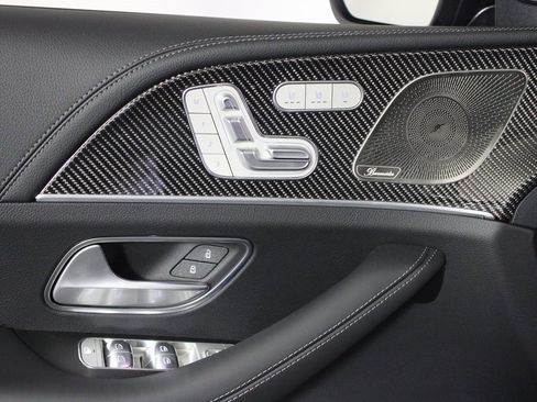 Certified 2025 Mercedes-Benz GLE 53 AMG 4MATIC image 12