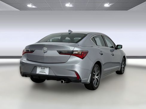 Used 2022 Acura ILX w/ Premium Package FWD image 9