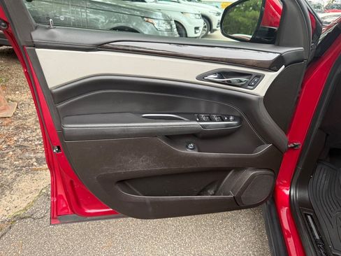 Used 2016 Cadillac SRX Performance w/ Driver Awareness Package AWD/4WD image 12