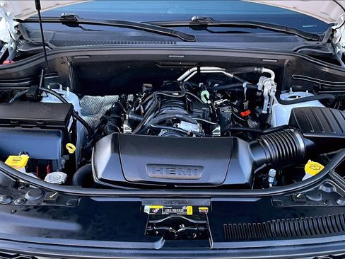 Used 2025 Dodge Durango R/T image 9