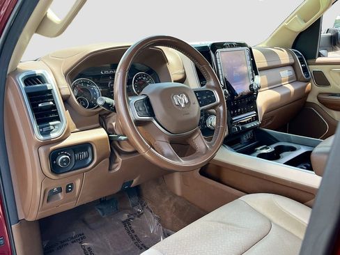 Used 2021 RAM 1500 Laramie w/ Advanced Safety Group AWD/4WD image 9