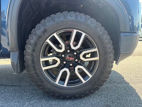 Used 2019 GMC Sierra 1500 AT4 w/ AT4 Premium Package AWD/4WD image 36