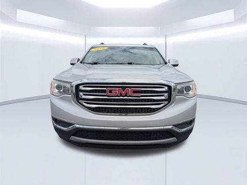 Used 2018 GMC Acadia SLT FWD image 9