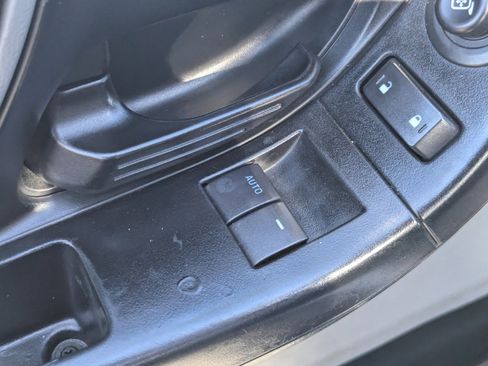 Used 2011 Ford Ranger XLT image 17