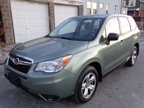 Used 2014 Subaru Forester 2.5i image 1