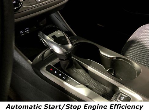 Used 2024 Buick Envista Preferred FWD image 18