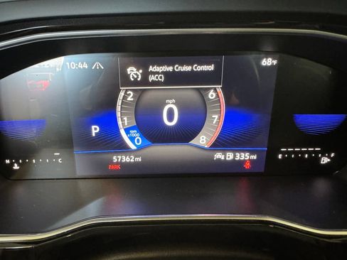 Used 2024 Volkswagen Jetta SE FWD image 19
