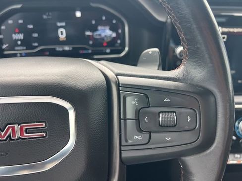 Used 2023 GMC Sierra 1500 AT4 w/ AT4 Premium Package AWD/4WD image 9