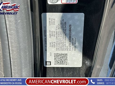 Used 2019 Chevrolet Camaro LT RWD image 41