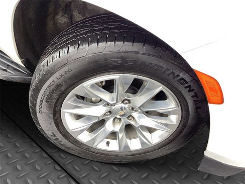 Used 2024 Chevrolet Tahoe Premier image 31