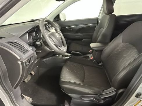 Used 2022 Mitsubishi Outlander Sport ES AWD/4WD image 12